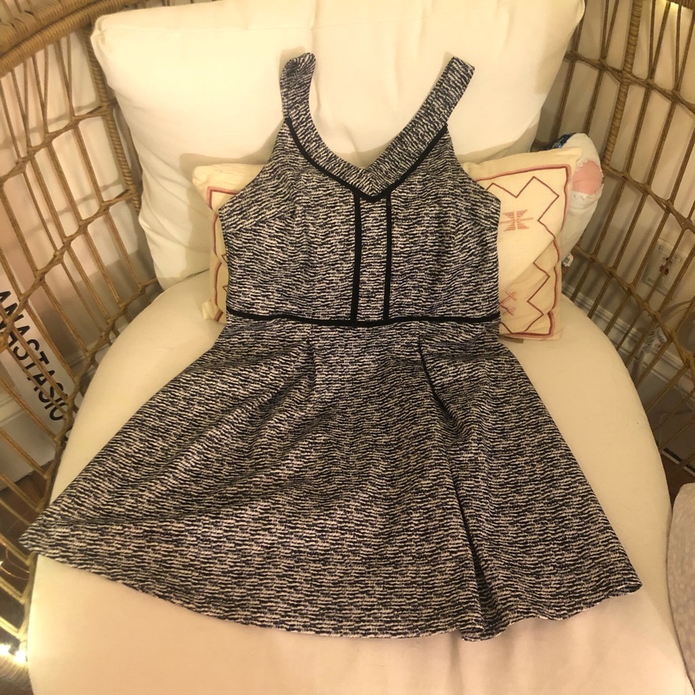 Mossimo Black & White Fit ‘n Flare Dress
